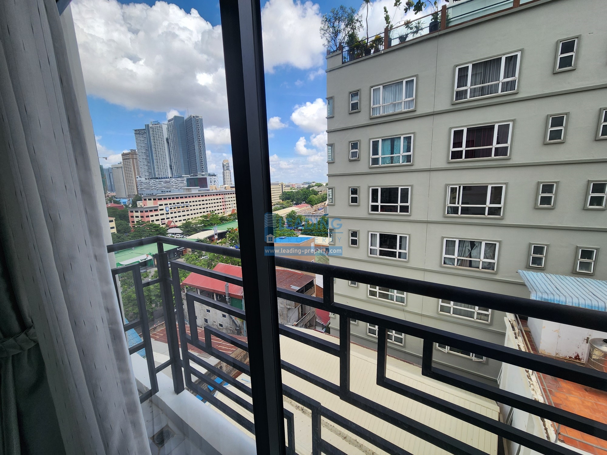 N212 - 1 Bedroom - $500 - Tonle Basac