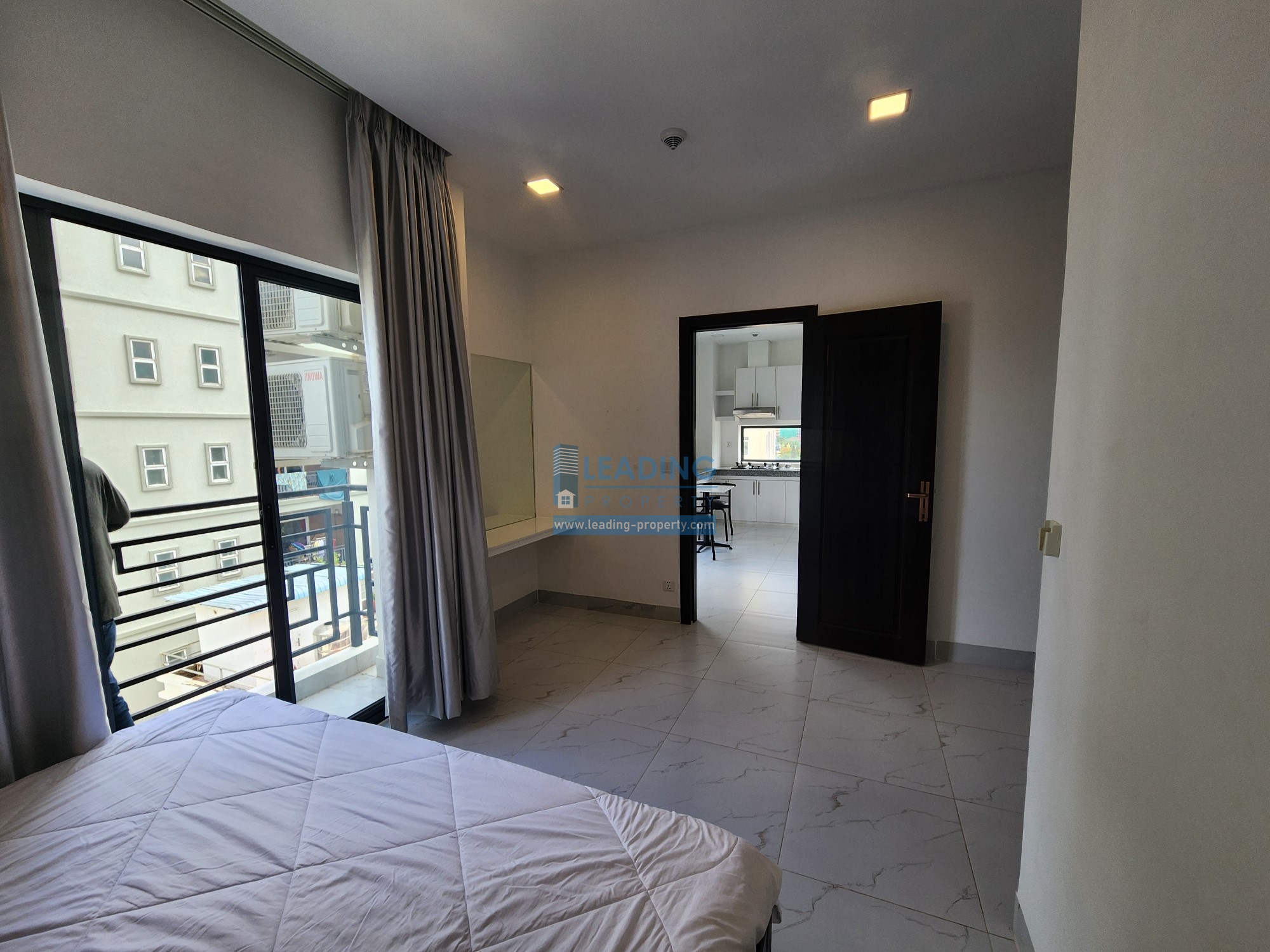 N212 - 1 Bedroom - $500 - Tonle Basac