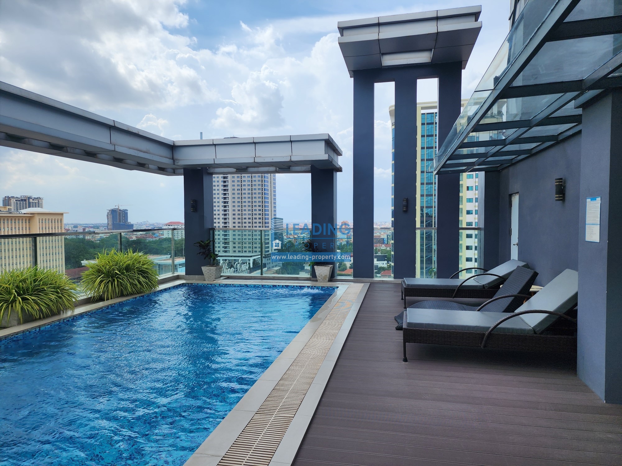 N425 - 1 Bedroom - $450 to $550 - Daun Penh