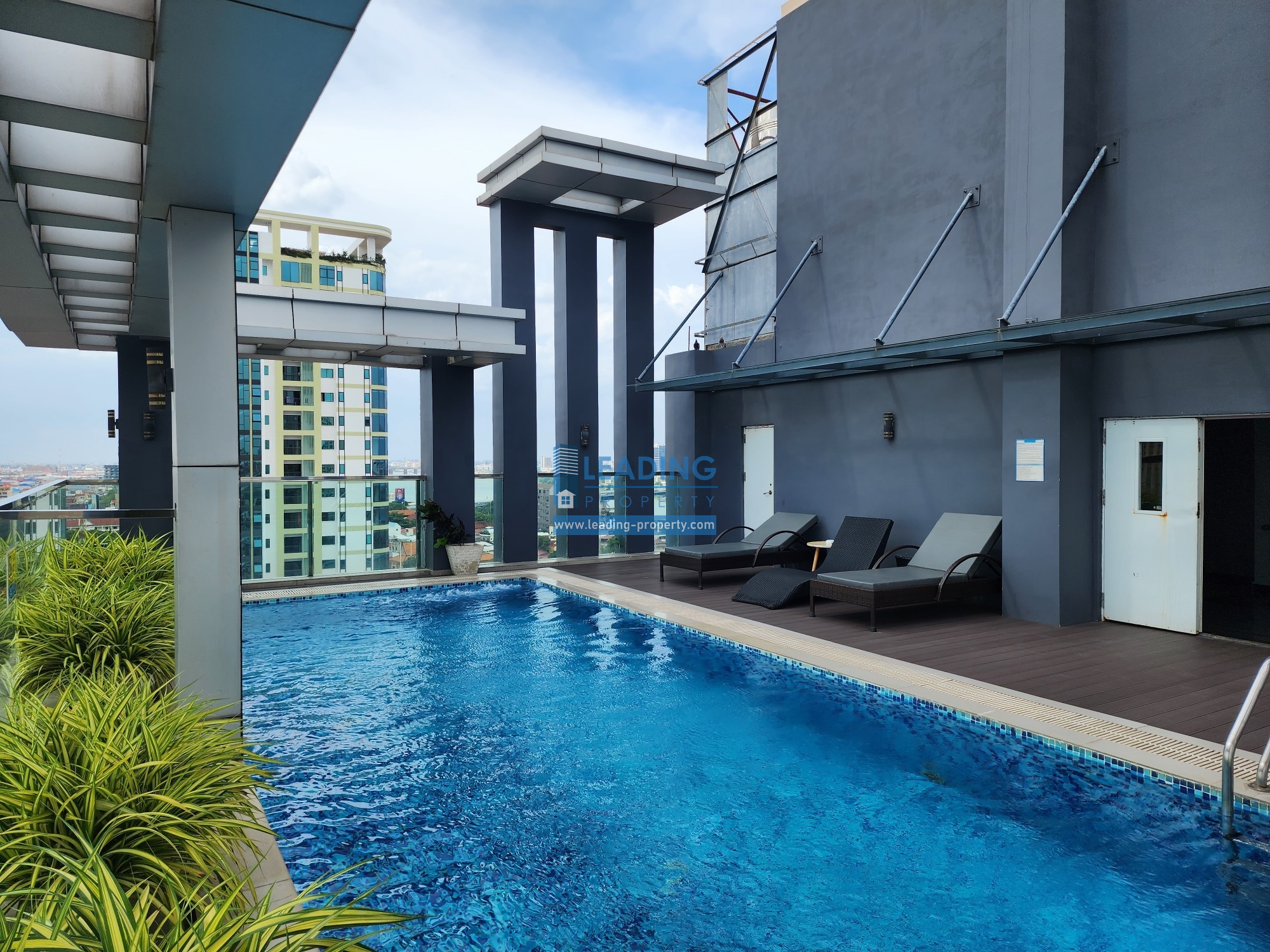 N425 - 1 Bedroom - $450 to $550 - Daun Penh