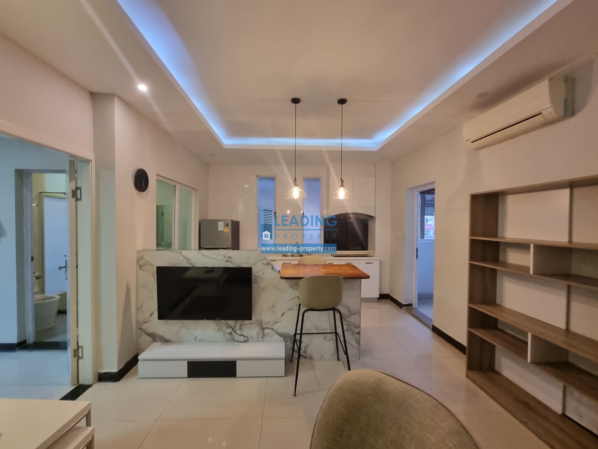 N425 - 1 Bedroom - $450 to $550 - Daun Penh