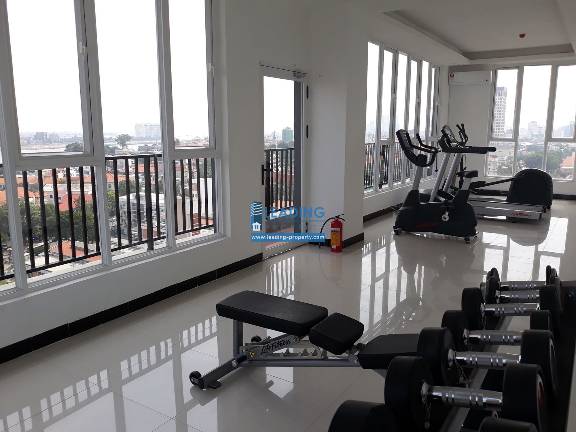 N425 - 1 Bedroom - $450 to $550 - Daun Penh