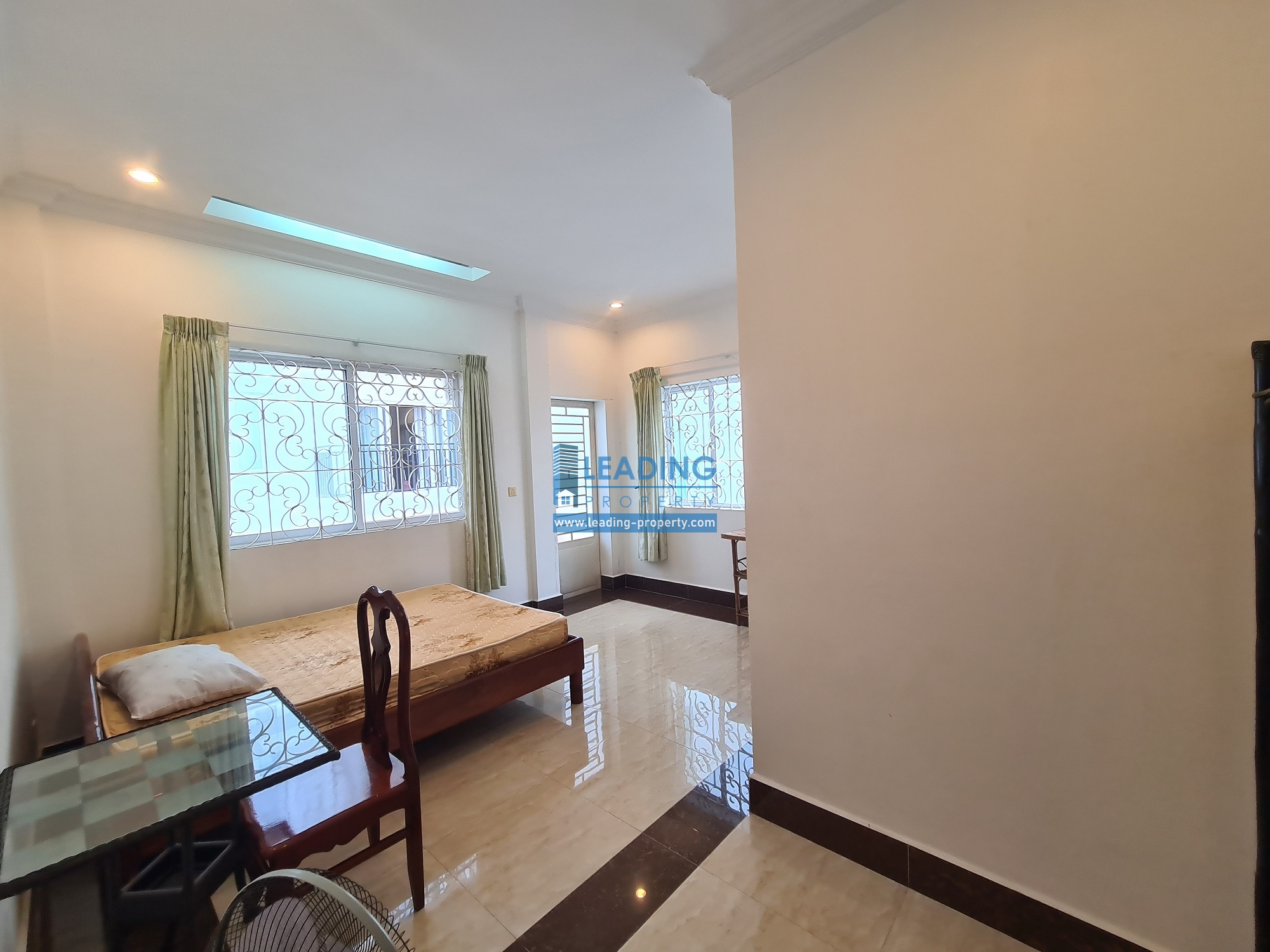 N330 - 2 Bedrooms - BKK3