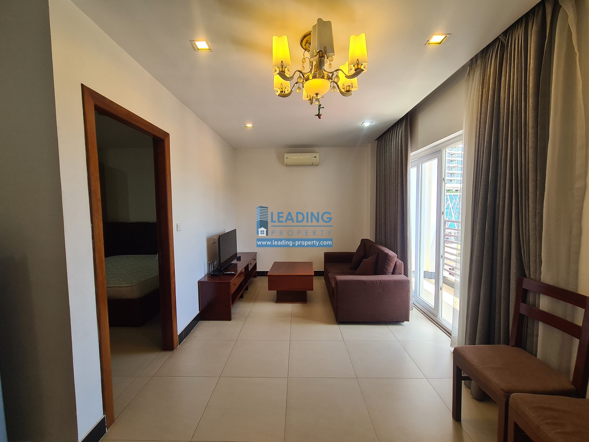 N924 - 1 Bedroom - $300 - Toul Kork