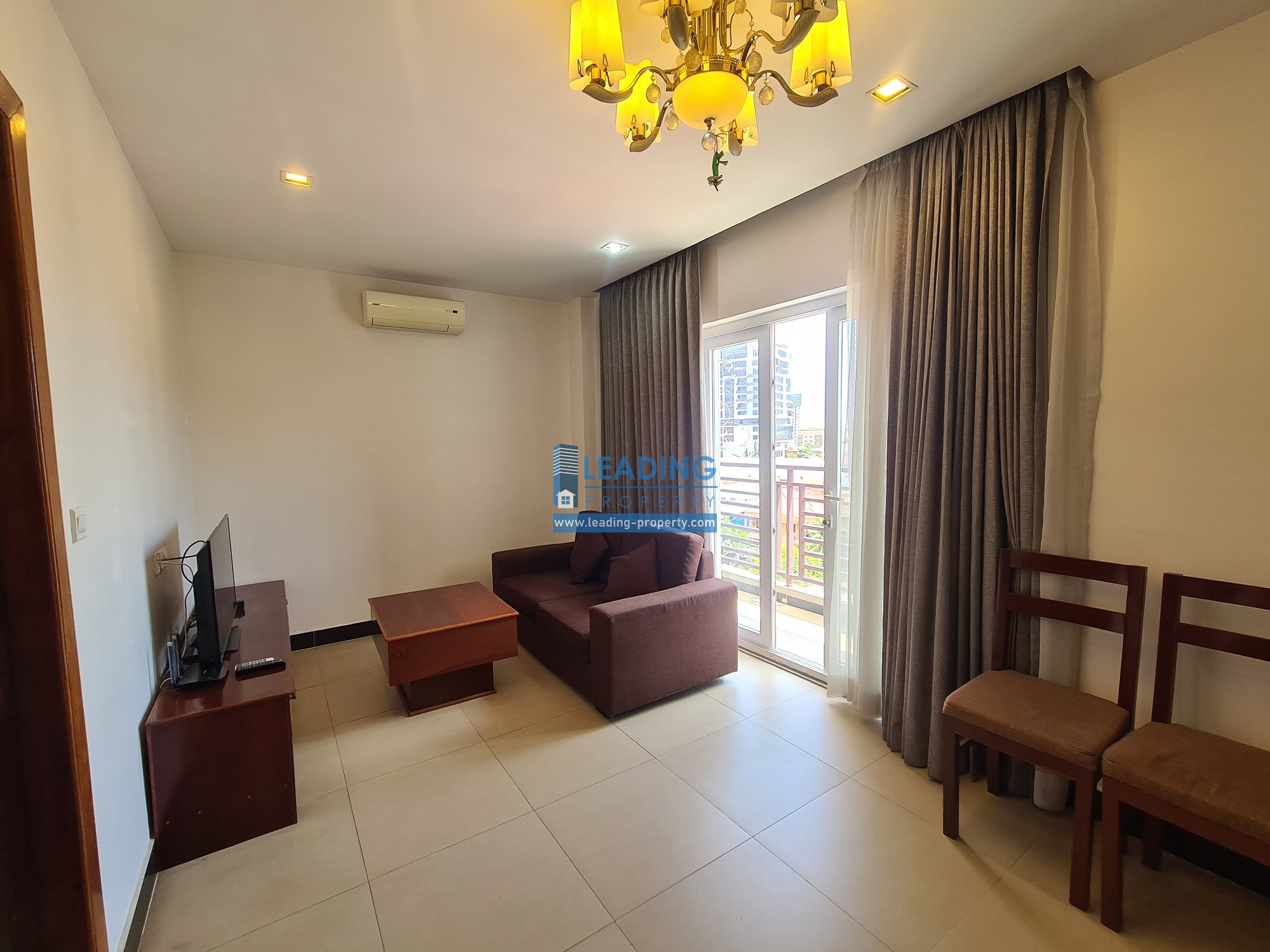 N924 - 1 Bedroom - $300 - Toul Kork