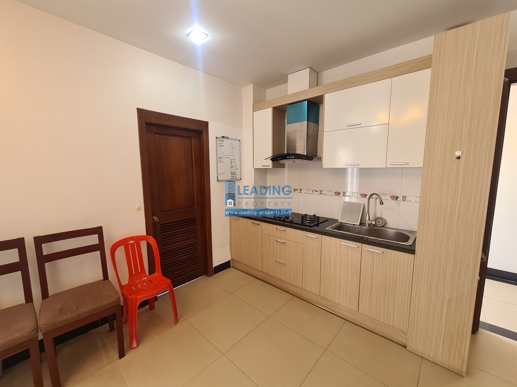 N924 - 1 Bedroom - $300 - Toul Kork