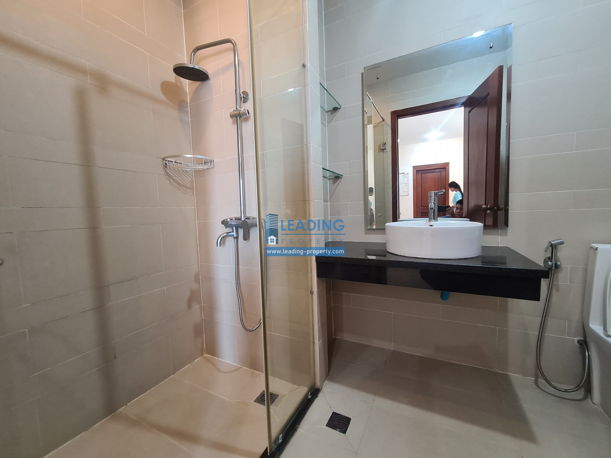 N924 - 1 Bedroom - $300 - Toul Kork