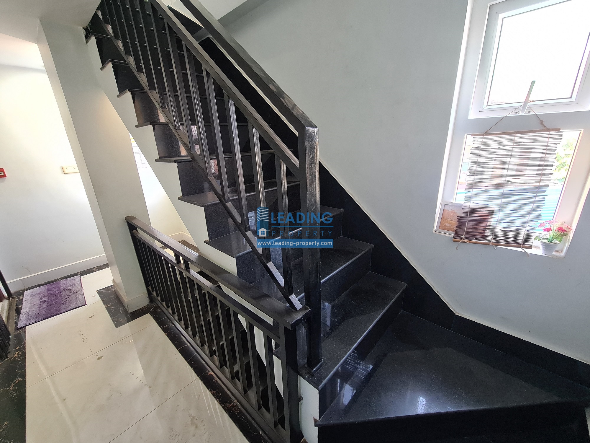 N1012 - 1 BEDROOM - DAUN PENH