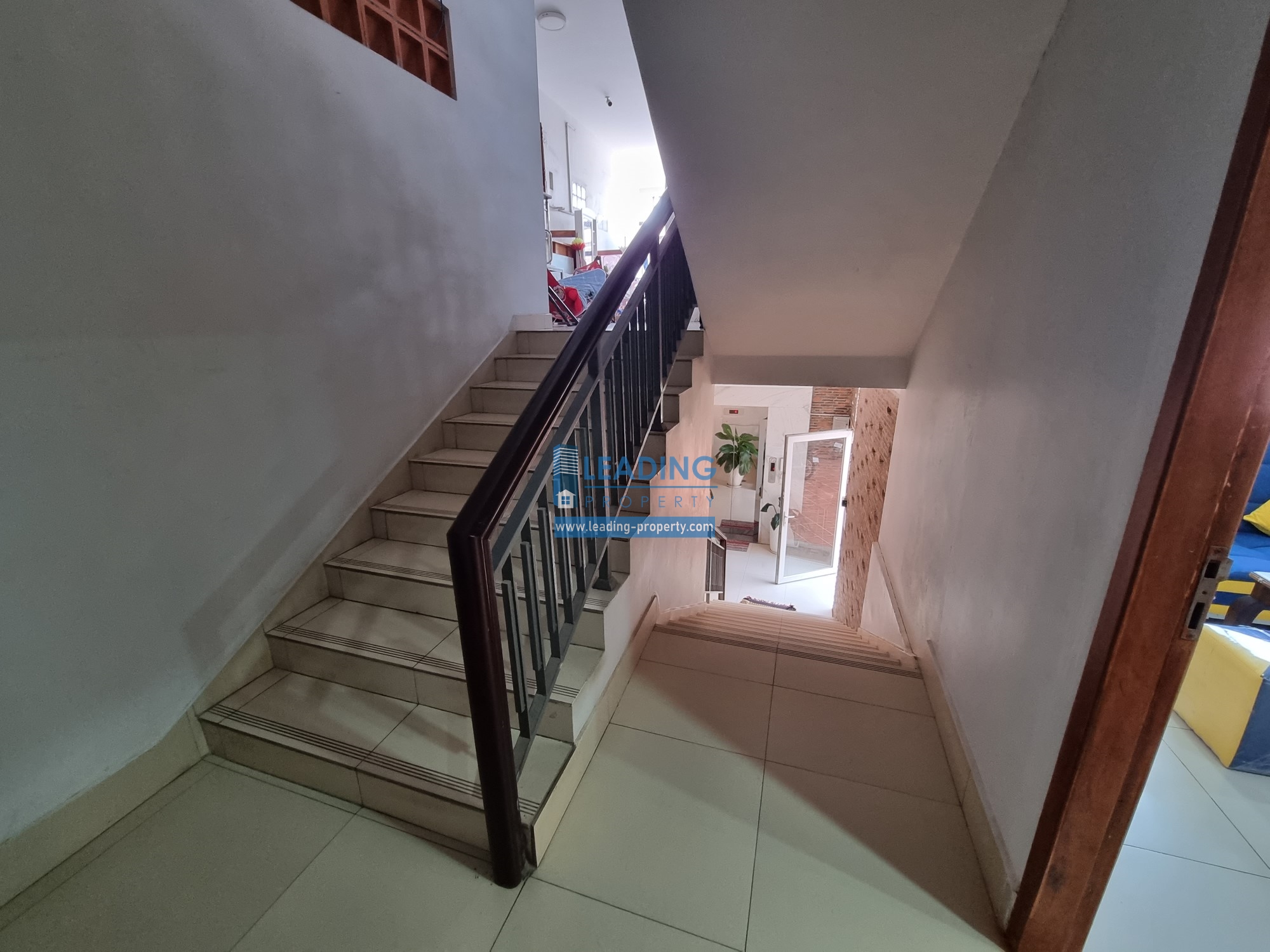 N197 - 1 BEDROOM - DAUN PENH