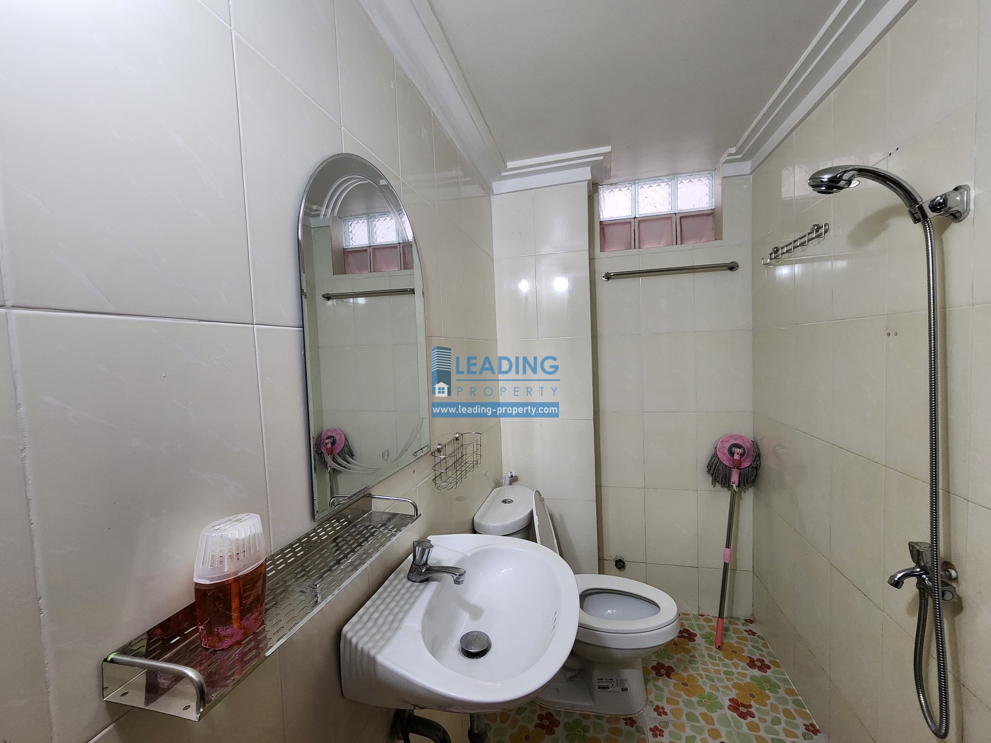 N645 - 2 BEDROOMS - TOUL TOM PONG