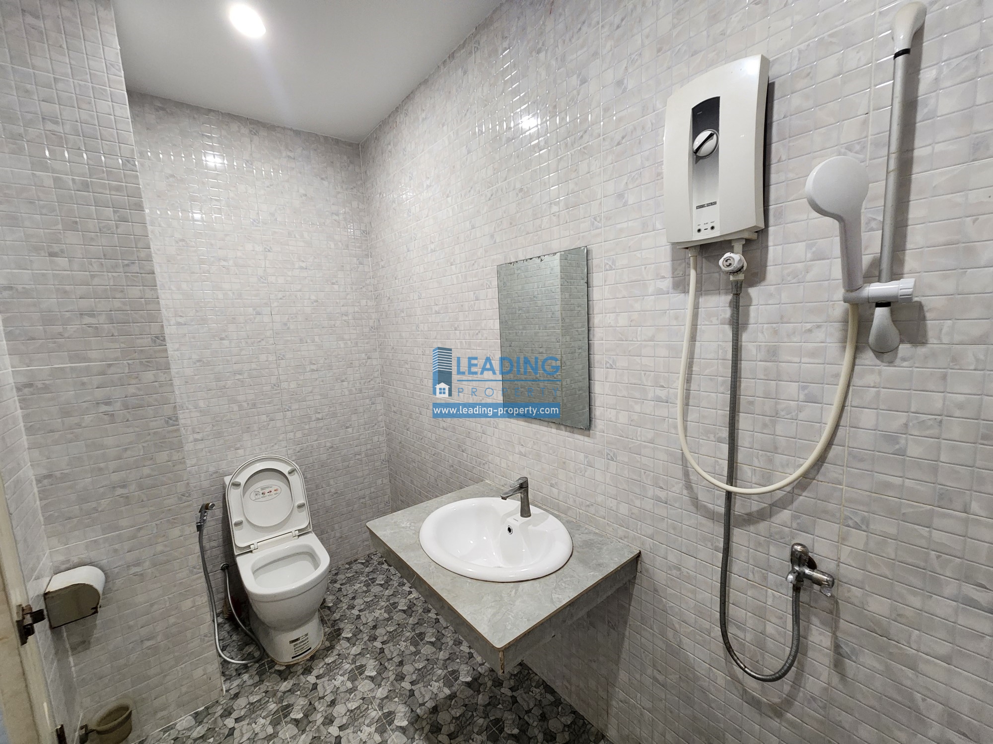 N1015 - 1 BEDROOM - SEN SOK