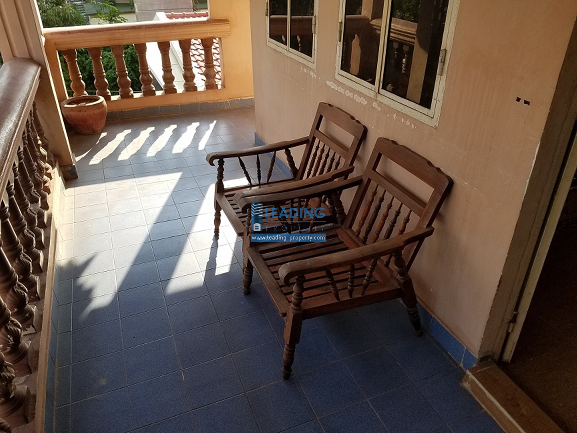 N175 - 2 BEDROOMS - DAUN PENH