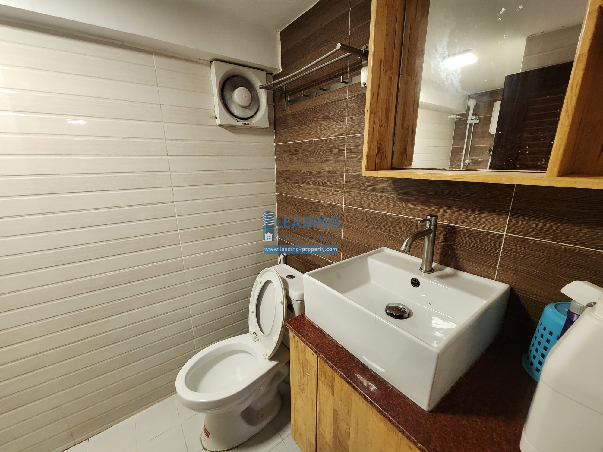 N570 - 1 BEDROOM - TOUL TOM PONG