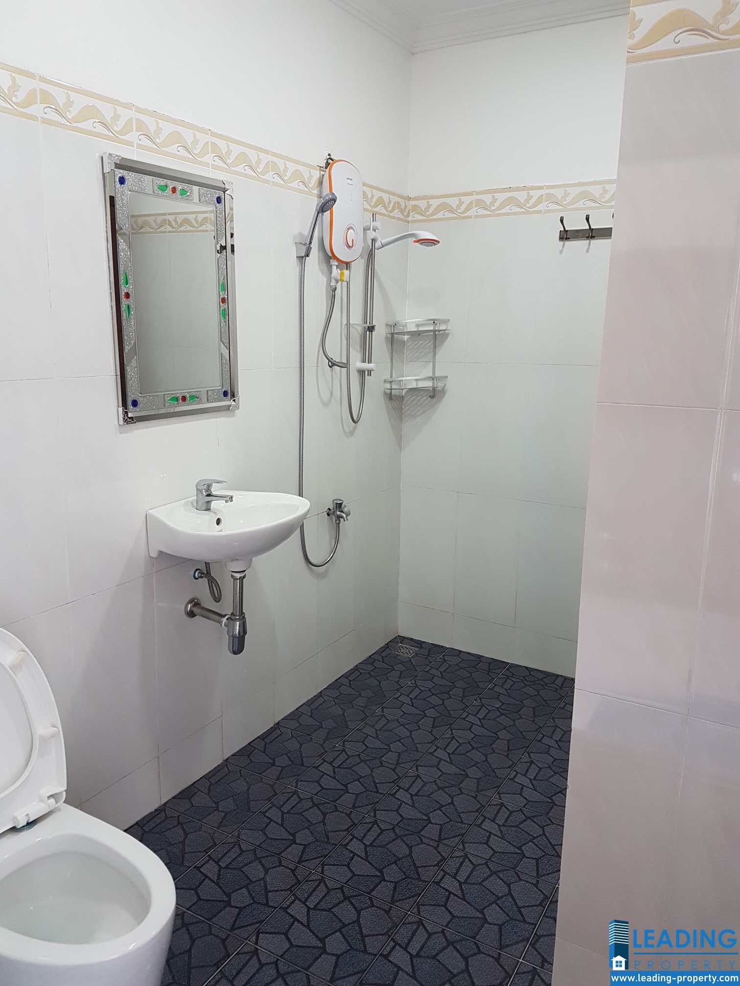 N519 - 1 BEDROOM - TOUL TOM PONG