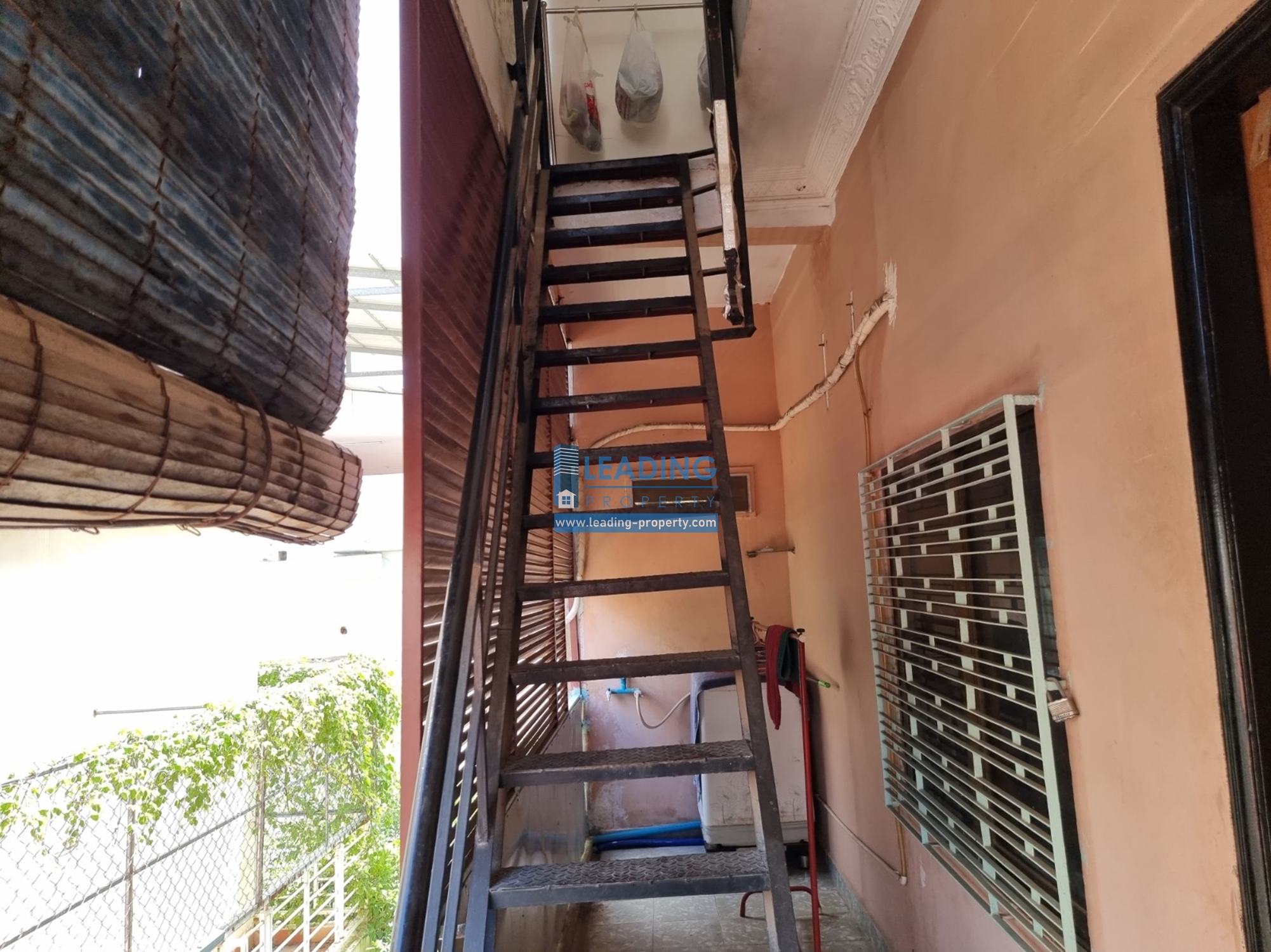 N160 - 1 BEDROOM - DAUN PENH