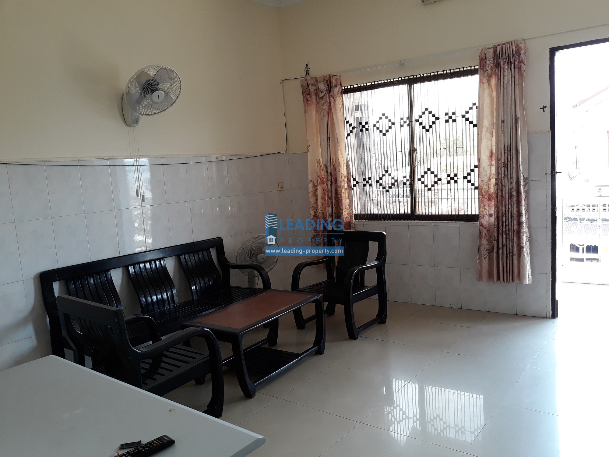 N183 - 2 BEDROOMS - DAUN PENH