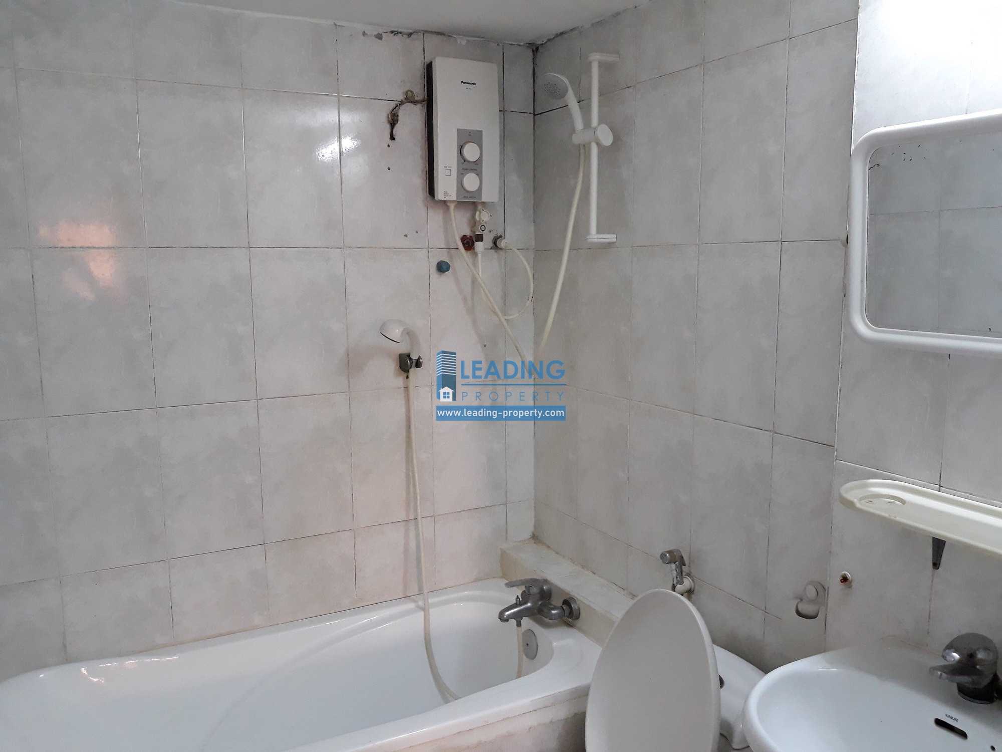 N183 - 2 BEDROOMS - DAUN PENH